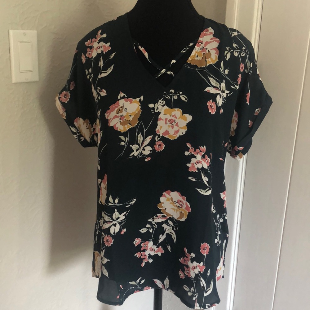 Ladies Maurices Green Floral T-Shirt Blouse - Size Small